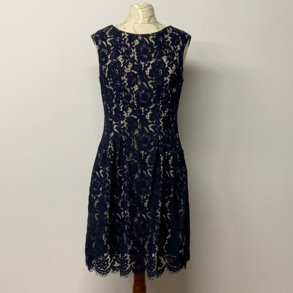 Vince Camuto Navy Lace Sleeveless Dress Size 10